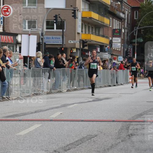 15.09.2024 - PSD Bank Halbmarathon Michael Strokosch http://msf.ph/oto/7055430 15.09.2024 11:31:10 Ziel 686, 749, 754, 1386 meine-sportfotos.de