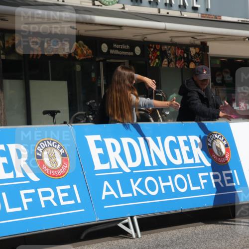 15.09.2024 - PSD Bank Halbmarathon Michael Strokosch http://msf.ph/oto/7055433 15.09.2024 12:41:47 Ziel 2276, 3343, 3344, 3412 meine-sportfotos.de