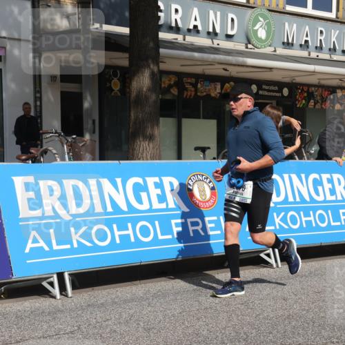15.09.2024 - PSD Bank Halbmarathon Michael Strokosch http://msf.ph/oto/7055439 15.09.2024 12:41:48 Ziel 2276, 3343, 3344, 3412 meine-sportfotos.de