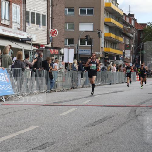 15.09.2024 - PSD Bank Halbmarathon Michael Strokosch http://msf.ph/oto/7055442 15.09.2024 11:31:12 Ziel 686, 754, 1083, 1386, 2675 meine-sportfotos.de
