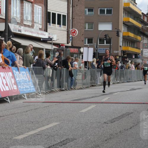 15.09.2024 - PSD Bank Halbmarathon Michael Strokosch http://msf.ph/oto/7055444 15.09.2024 11:31:12 Ziel 686, 754, 1083, 1386, 2675 meine-sportfotos.de