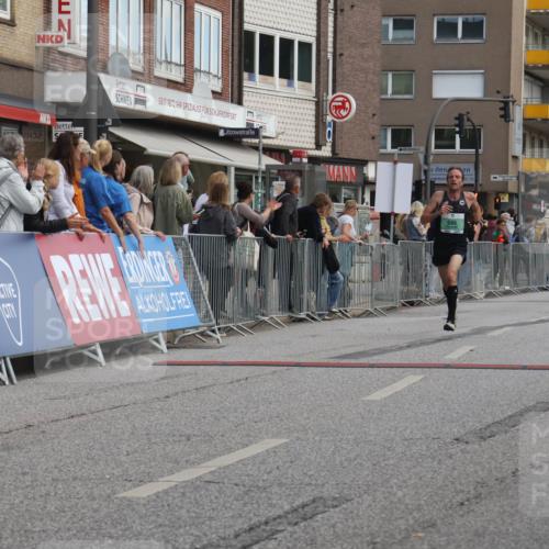 15.09.2024 - PSD Bank Halbmarathon Michael Strokosch http://msf.ph/oto/7055446 15.09.2024 11:31:12 Ziel 686, 754, 1083, 1386, 2675 meine-sportfotos.de