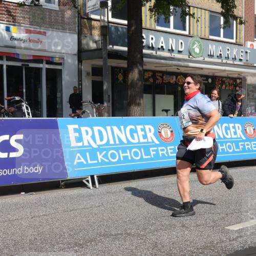 15.09.2024 - PSD Bank Halbmarathon Michael Strokosch http://msf.ph/oto/7055455 15.09.2024 12:41:50 Ziel 2276, 3343, 3344, 3412 meine-sportfotos.de