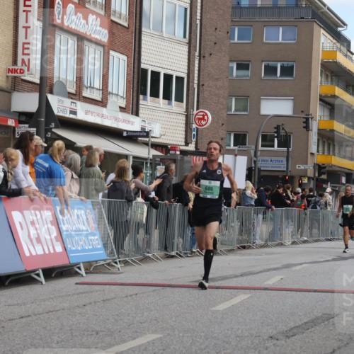 15.09.2024 - PSD Bank Halbmarathon Michael Strokosch http://msf.ph/oto/7055456 15.09.2024 11:31:14 Ziel 435, 686, 1083, 2675 meine-sportfotos.de