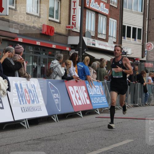 15.09.2024 - PSD Bank Halbmarathon Michael Strokosch http://msf.ph/oto/7055464 15.09.2024 11:31:15 Ziel 435, 686, 1083, 2675 meine-sportfotos.de