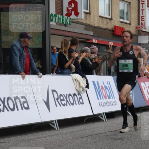 15.09.2024 - PSD Bank Halbmarathon Michael Strokosch http://msf.ph/oto/7055474 15.09.2024 11:31:16 Ziel 435, 686, 1083, 2675 meine-sportfotos.de