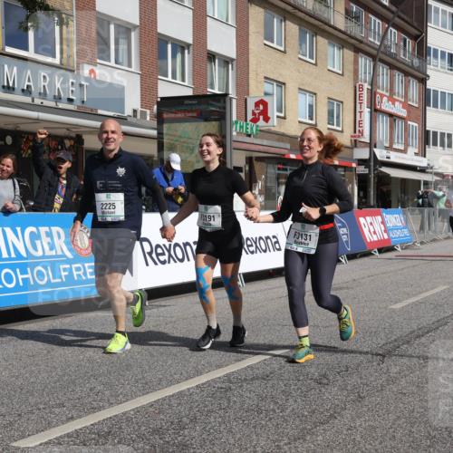 15.09.2024 - PSD Bank Halbmarathon Michael Strokosch http://msf.ph/oto/7055525 15.09.2024 12:42:06 Ziel 2225, 3131, 3191, 3363 meine-sportfotos.de