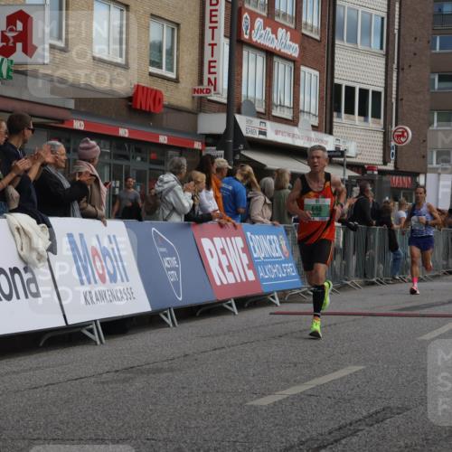 15.09.2024 - PSD Bank Halbmarathon Michael Strokosch http://msf.ph/oto/7055542 15.09.2024 11:31:38 Ziel 695, 1345, 1402, 1432 meine-sportfotos.de