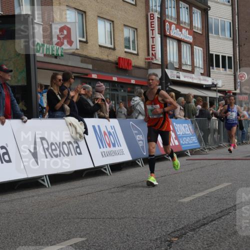 15.09.2024 - PSD Bank Halbmarathon Michael Strokosch http://msf.ph/oto/7055550 15.09.2024 11:31:38 Ziel 695, 1345, 1402, 1432 meine-sportfotos.de
