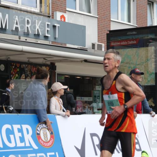 15.09.2024 - PSD Bank Halbmarathon Michael Strokosch http://msf.ph/oto/7055556 15.09.2024 11:31:40 Ziel 695, 1345, 1402, 1432 meine-sportfotos.de