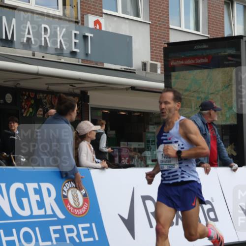 15.09.2024 - PSD Bank Halbmarathon Michael Strokosch http://msf.ph/oto/7055568 15.09.2024 11:31:42 Ziel 695, 1345, 1402, 1432 meine-sportfotos.de