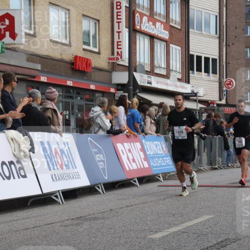 15.09.2024 - PSD Bank Halbmarathon Michael Strokosch http://msf.ph/oto/7055594 15.09.2024 11:31:50 Ziel 695, 1030, 1088, 1345, 1402, 1428, 1432 meine-sportfotos.de