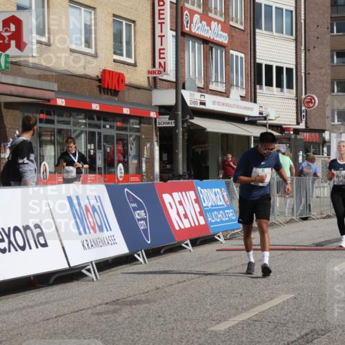 15.09.2024 - PSD Bank Halbmarathon Michael Strokosch http://msf.ph/oto/7055609 15.09.2024 12:42:27 Ziel 2273, 2449, 2913, 2966, 3278, 3400 meine-sportfotos.de