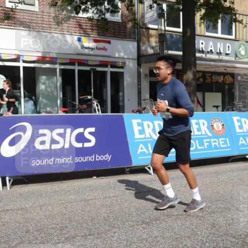 15.09.2024 - PSD Bank Halbmarathon Michael Strokosch http://msf.ph/oto/7055657 15.09.2024 12:42:33 Ziel 2273, 2449, 3242, 3278, 3321, 3400 meine-sportfotos.de