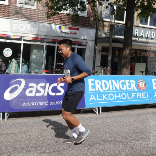 15.09.2024 - PSD Bank Halbmarathon Michael Strokosch http://msf.ph/oto/7055659 15.09.2024 12:42:33 Ziel 2273, 2449, 3242, 3278, 3321, 3400 meine-sportfotos.de