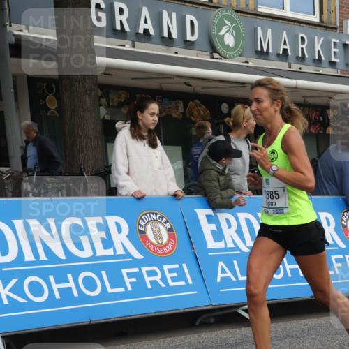 15.09.2024 - PSD Bank Halbmarathon Michael Strokosch http://msf.ph/oto/7055660 15.09.2024 11:32:01 Ziel 734, 804, 1030, 1088, 1131, 1428, 1465, 2473, 2685 meine-sportfotos.de