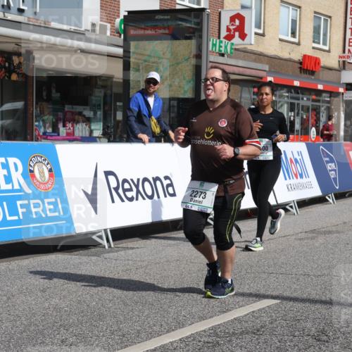 15.09.2024 - PSD Bank Halbmarathon Michael Strokosch http://msf.ph/oto/7055677 15.09.2024 12:42:37 Ziel 2273, 2449, 3242, 3278, 3321, 3400 meine-sportfotos.de