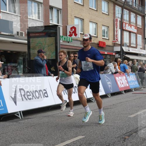 15.09.2024 - PSD Bank Halbmarathon Michael Strokosch http://msf.ph/oto/7055684 15.09.2024 11:32:06 Ziel 698, 734, 804, 900, 1030, 1131, 1465, 2473, 2685, 2688 meine-sportfotos.de