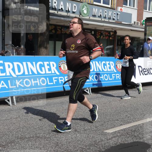15.09.2024 - PSD Bank Halbmarathon Michael Strokosch http://msf.ph/oto/7055685 15.09.2024 12:42:38 Ziel 2273, 2449, 3242, 3278, 3321, 3400 meine-sportfotos.de