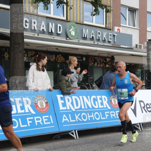15.09.2024 - PSD Bank Halbmarathon Michael Strokosch http://msf.ph/oto/7055708 15.09.2024 11:32:10 Ziel 698, 734, 804, 900, 1131, 1465, 2473, 2685, 2688 meine-sportfotos.de