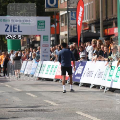 15.09.2024 - PSD Bank Halbmarathon Michael Strokosch http://msf.ph/oto/7055721 15.09.2024 12:43:07 Ziel  meine-sportfotos.de