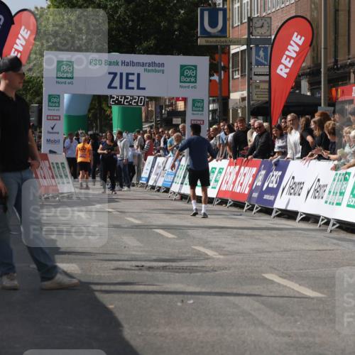 15.09.2024 - PSD Bank Halbmarathon Michael Strokosch http://msf.ph/oto/7055727 15.09.2024 12:43:11 Ziel  meine-sportfotos.de