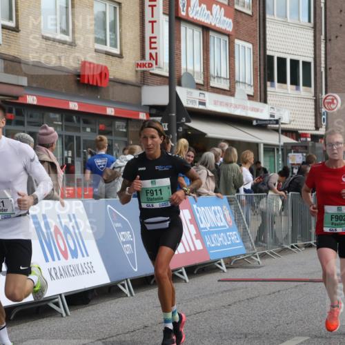 15.09.2024 - PSD Bank Halbmarathon Michael Strokosch http://msf.ph/oto/7055746 15.09.2024 11:32:19 Ziel 698, 804, 900, 902, 911, 1121, 2473, 2688 meine-sportfotos.de