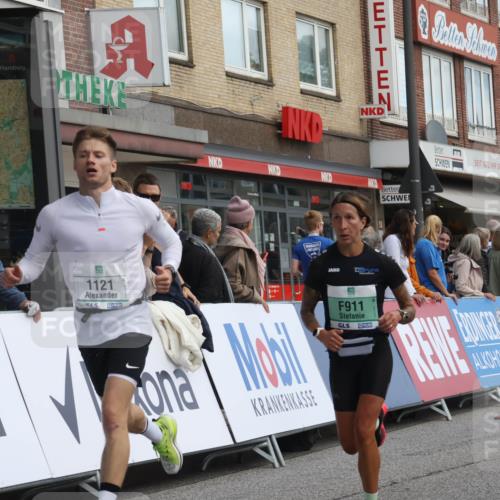 15.09.2024 - PSD Bank Halbmarathon Michael Strokosch http://msf.ph/oto/7055748 15.09.2024 11:32:20 Ziel 698, 804, 900, 902, 911, 1121, 2473, 2688 meine-sportfotos.de