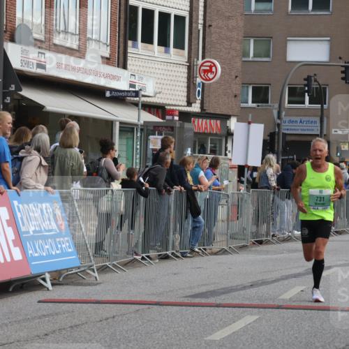 15.09.2024 - PSD Bank Halbmarathon Michael Strokosch http://msf.ph/oto/7055760 15.09.2024 11:32:26 Ziel 731, 902, 911, 1121, 1135, 1447, 2478, 2608 meine-sportfotos.de