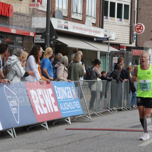 15.09.2024 - PSD Bank Halbmarathon Michael Strokosch http://msf.ph/oto/7055768 15.09.2024 11:32:27 Ziel 731, 902, 911, 1121, 1135, 1447, 2478, 2608 meine-sportfotos.de