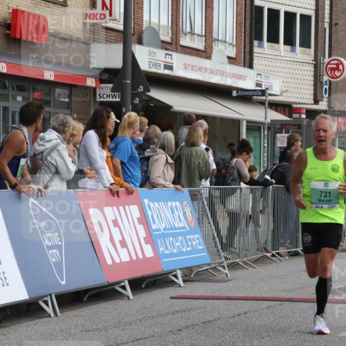 15.09.2024 - PSD Bank Halbmarathon Michael Strokosch http://msf.ph/oto/7055770 15.09.2024 11:32:27 Ziel 731, 902, 911, 1121, 1135, 1447, 2478, 2608 meine-sportfotos.de