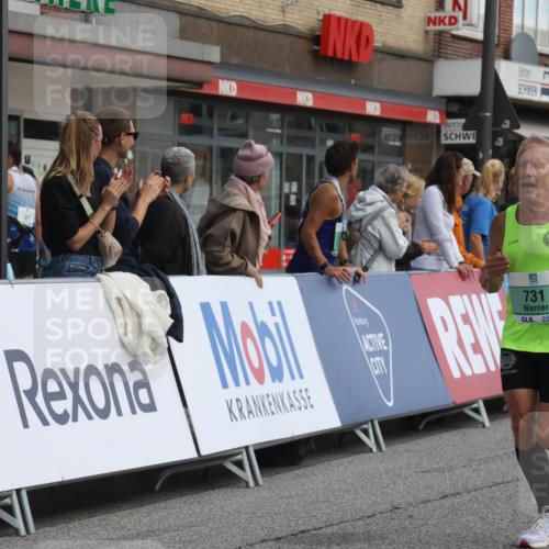 15.09.2024 - PSD Bank Halbmarathon Michael Strokosch http://msf.ph/oto/7055780 15.09.2024 11:32:28 Ziel 731, 902, 911, 1121, 1135, 1447, 2478, 2608 meine-sportfotos.de