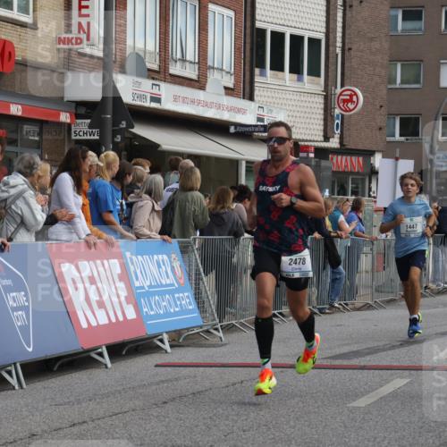15.09.2024 - PSD Bank Halbmarathon Michael Strokosch http://msf.ph/oto/7055794 15.09.2024 11:32:30 Ziel 731, 902, 911, 936, 1121, 1135, 1141, 1447, 2478, 2608 meine-sportfotos.de