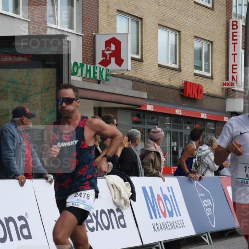 15.09.2024 - PSD Bank Halbmarathon Michael Strokosch http://msf.ph/oto/7055810 15.09.2024 11:32:32 Ziel 731, 902, 936, 1121, 1135, 1141, 1447, 2478, 2608, 2649 meine-sportfotos.de