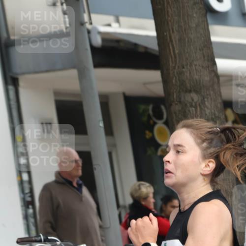 15.09.2024 - PSD Bank Halbmarathon Michael Strokosch http://msf.ph/oto/7055870 15.09.2024 11:32:40 Ziel 731, 762, 927, 936, 1084, 1122, 1135, 1141, 1447, 2478, 2608, 2649 meine-sportfotos.de