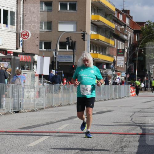 15.09.2024 - PSD Bank Halbmarathon Michael Strokosch http://msf.ph/oto/7055873 15.09.2024 12:44:28 Ziel 2452 meine-sportfotos.de