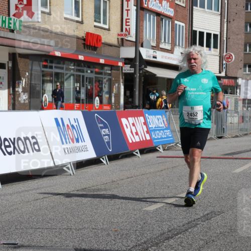 15.09.2024 - PSD Bank Halbmarathon Michael Strokosch http://msf.ph/oto/7055897 15.09.2024 12:44:30 Ziel 2452 meine-sportfotos.de