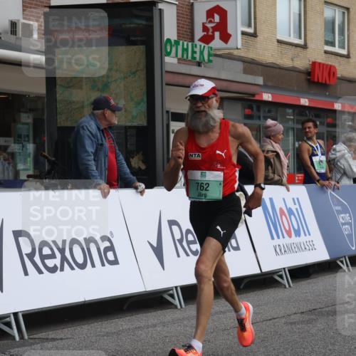 15.09.2024 - PSD Bank Halbmarathon Michael Strokosch http://msf.ph/oto/7055898 15.09.2024 11:32:48 Ziel 718, 762, 927, 936, 1055, 1059, 1084, 1122, 1127, 1141, 1164, 1176, 2649 meine-sportfotos.de
