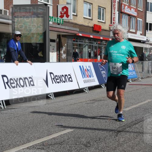 15.09.2024 - PSD Bank Halbmarathon Michael Strokosch http://msf.ph/oto/7055903 15.09.2024 12:44:31 Ziel 2452 meine-sportfotos.de