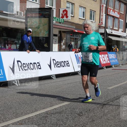 15.09.2024 - PSD Bank Halbmarathon Michael Strokosch http://msf.ph/oto/7055905 15.09.2024 12:44:31 Ziel 2452 meine-sportfotos.de