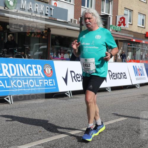 15.09.2024 - PSD Bank Halbmarathon Michael Strokosch http://msf.ph/oto/7055911 15.09.2024 12:44:32 Ziel 2452 meine-sportfotos.de