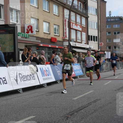 15.09.2024 - PSD Bank Halbmarathon Michael Strokosch http://msf.ph/oto/7055920 15.09.2024 11:32:53 Ziel 718, 762, 927, 1055, 1059, 1084, 1122, 1127, 1164, 1176 meine-sportfotos.de