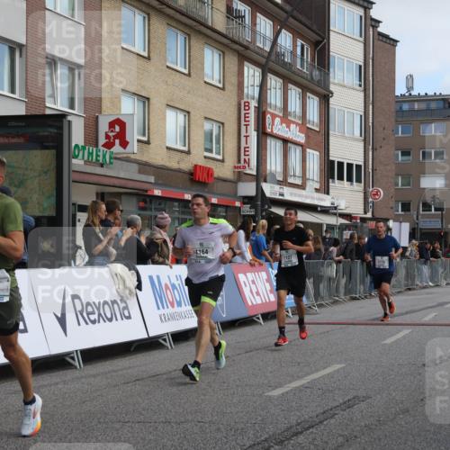 15.09.2024 - PSD Bank Halbmarathon Michael Strokosch http://msf.ph/oto/7055926 15.09.2024 11:32:54 Ziel 718, 762, 927, 1055, 1059, 1084, 1122, 1127, 1164, 1176 meine-sportfotos.de