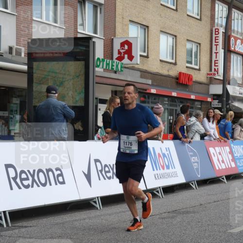 15.09.2024 - PSD Bank Halbmarathon Michael Strokosch http://msf.ph/oto/7055942 15.09.2024 11:32:57 Ziel 718, 762, 927, 1055, 1059, 1127, 1164, 1176, 1580 meine-sportfotos.de