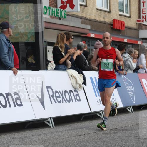 15.09.2024 - PSD Bank Halbmarathon Michael Strokosch http://msf.ph/oto/7055984 15.09.2024 11:33:10 Ziel 634, 921, 1580 meine-sportfotos.de