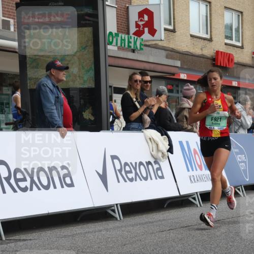 15.09.2024 - PSD Bank Halbmarathon Michael Strokosch http://msf.ph/oto/7056010 15.09.2024 11:33:15 Ziel 634, 921, 955, 1580, 2606 meine-sportfotos.de