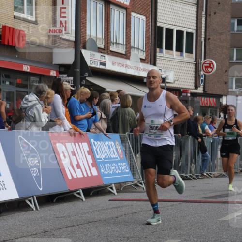 15.09.2024 - PSD Bank Halbmarathon Michael Strokosch http://msf.ph/oto/7056028 15.09.2024 11:33:19 Ziel 634, 745, 921, 930, 955, 2606, 2609 meine-sportfotos.de