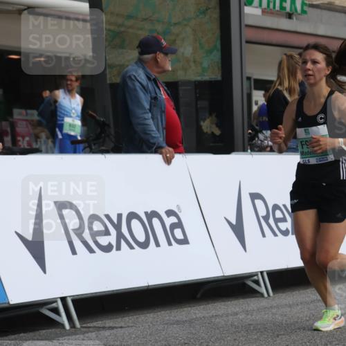 15.09.2024 - PSD Bank Halbmarathon Michael Strokosch http://msf.ph/oto/7056052 15.09.2024 11:33:22 Ziel 634, 745, 921, 930, 955, 2606, 2609 meine-sportfotos.de