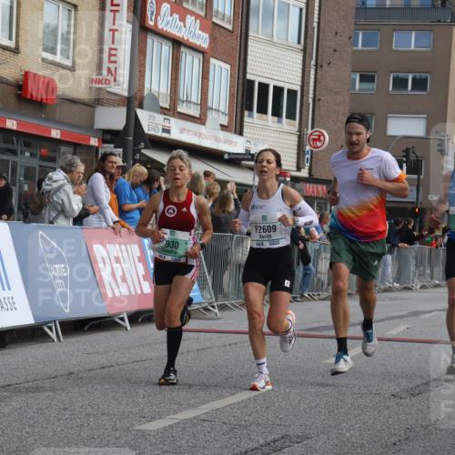 15.09.2024 - PSD Bank Halbmarathon Michael Strokosch http://msf.ph/oto/7056068 15.09.2024 11:33:25 Ziel 745, 921, 930, 955, 2606, 2609 meine-sportfotos.de