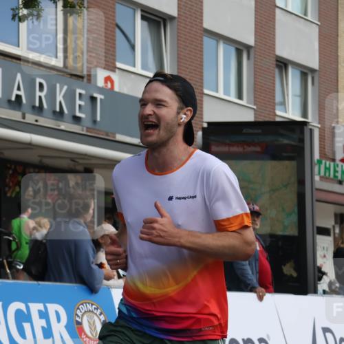 15.09.2024 - PSD Bank Halbmarathon Michael Strokosch http://msf.ph/oto/7056082 15.09.2024 11:33:27 Ziel 745, 921, 930, 955, 2606, 2609 meine-sportfotos.de